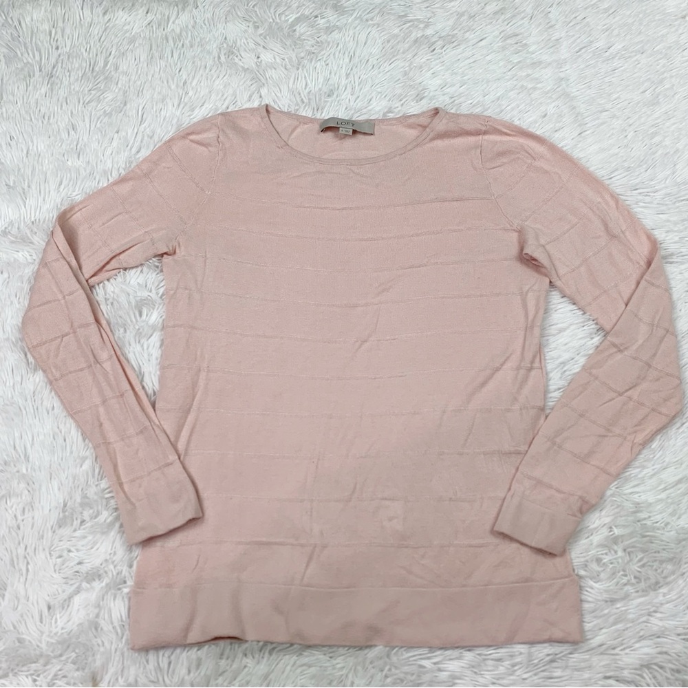 Loft women's long sleeve sweater in peachy‎ color